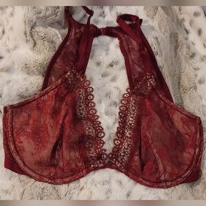 Very Sexy Plunge Halter Bra 32DDD Unlined